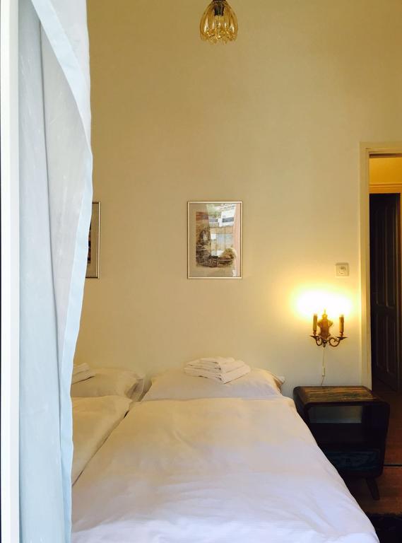 Bottega Del Vino Guesthouse ロカルノ エクステリア 写真