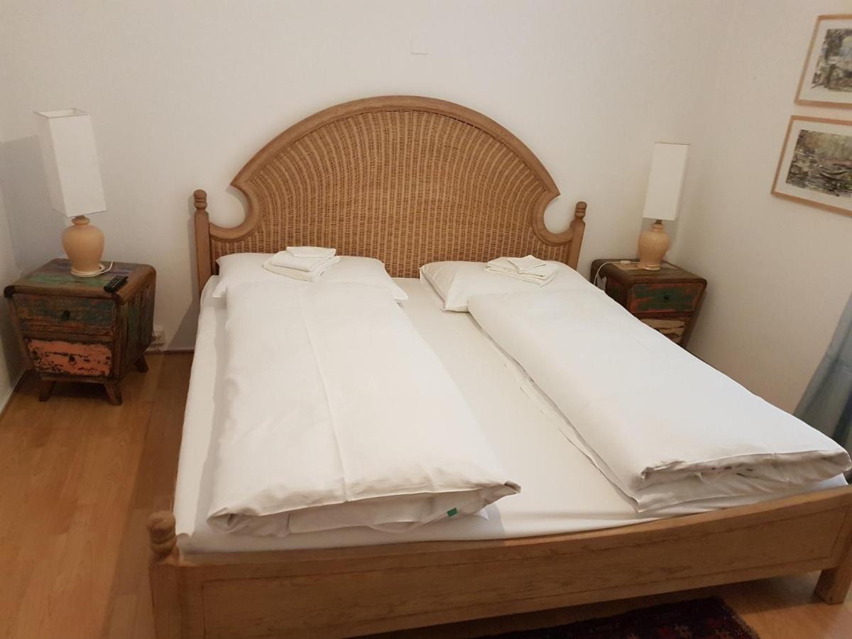Bottega Del Vino Guesthouse ロカルノ エクステリア 写真